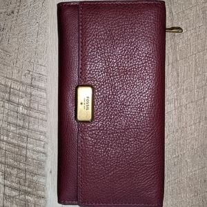 Fossil Emerson Clutch Maroon NWT